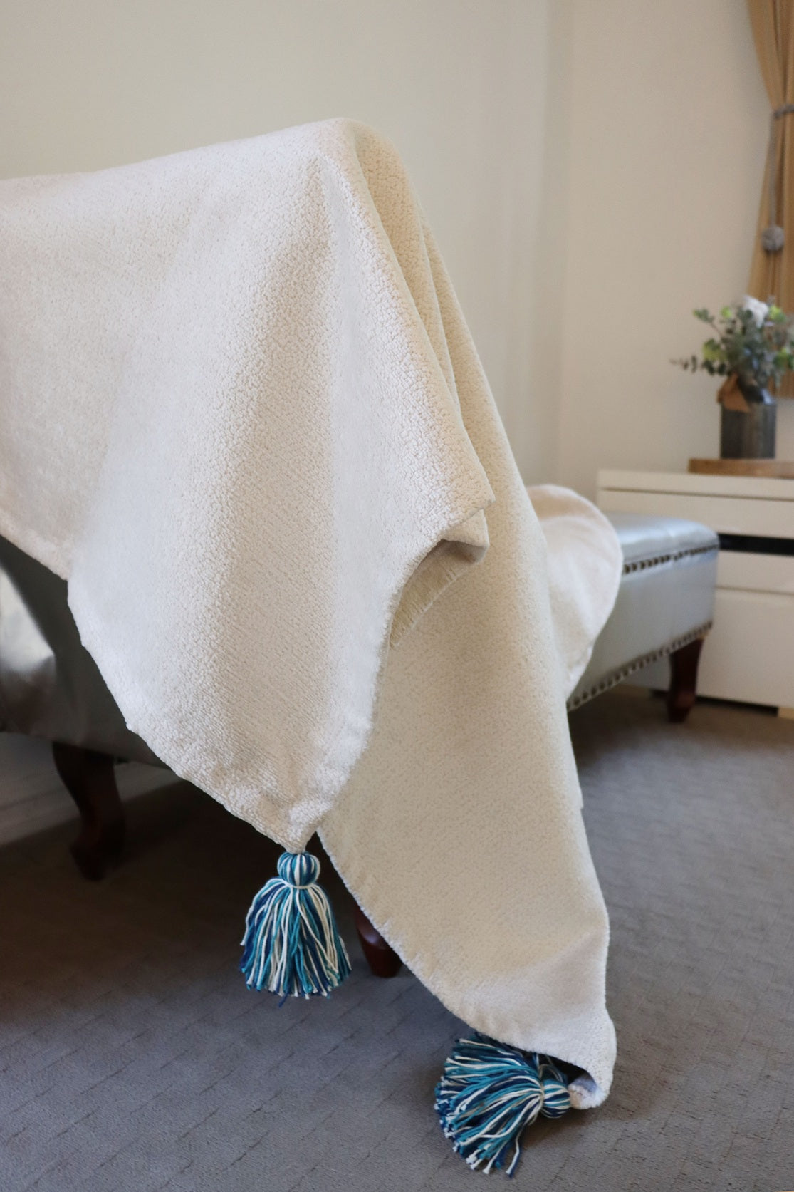 Sapphire - Chenille Blanket with Tassels