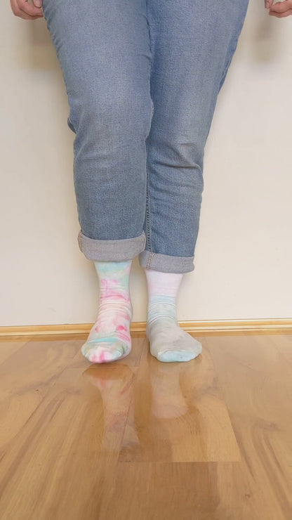 Dreamy Sundown - Ice-dyed Bamboo Socks