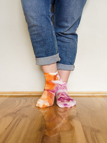 Person wearing ankle length Ice-dyed bamboo socks